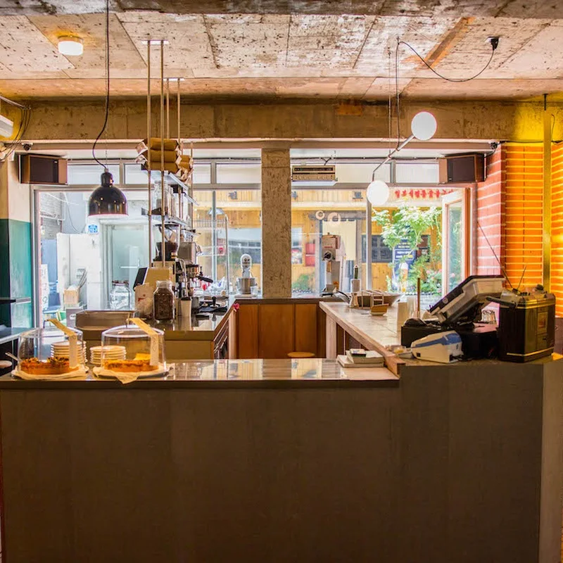 The coffee-making counter and equipment inside Sand Coffee Nontanto Yeonnam.